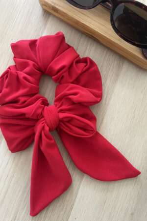 Coleta Con Lazo Roja